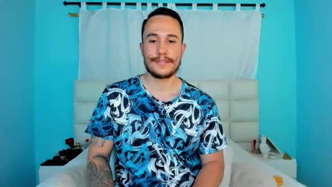 Snapshot of juan__jimenez chatting on 02.12.26 Juan online show from 02.12.26