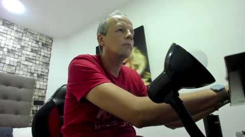 JUAN  online show from 03.20.26