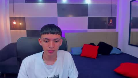 JuanSteven online show from 12.28.24