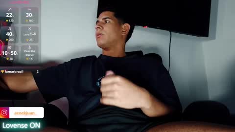 Snapshot of juanacock_2 chatting on 10.02.25 Juan online show from 10.02.25