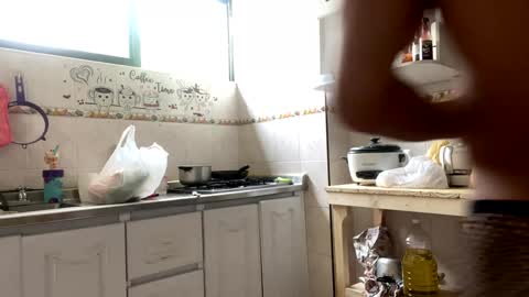 Juan Esteban online show from 12.04.24