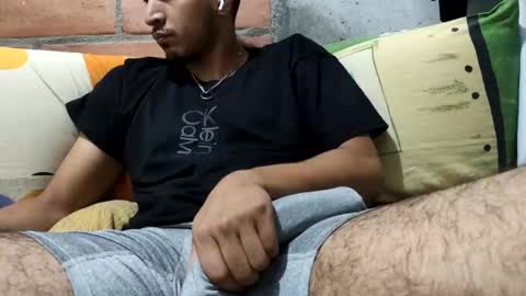 juanc23_371 online show from 10.22.25