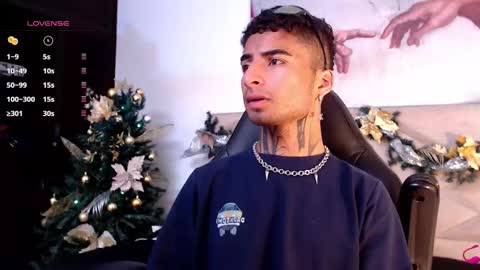 Snapshot of juancamilo66_ chatting on 12.21.24 juancamilo66_ online show from 12.21.24