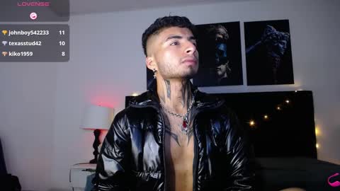 Snapshot of juancamilo66_ chatting on 02.10.25 juancamilo66_ online show from 02.10.25