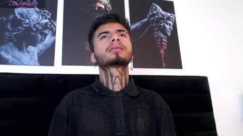 Snapshot of juancamilo66_ chatting on 02.26.25 juancamilo66_ online show from 02.26.25