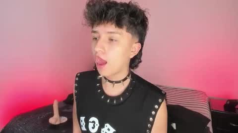 juandaaa__ online show from 10.28.25