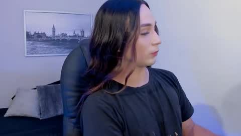 Snapshot of juanita__acosta chatting on 09.17.25 juanita__acosta online show from 09.17.25