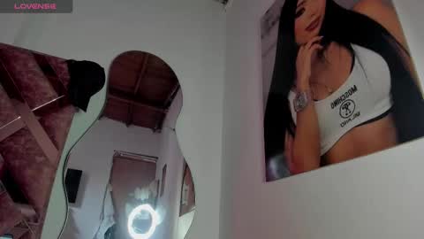 Snapshot of juanita__lara chatting on 02.28.26 Juanita online show from 02.28.26