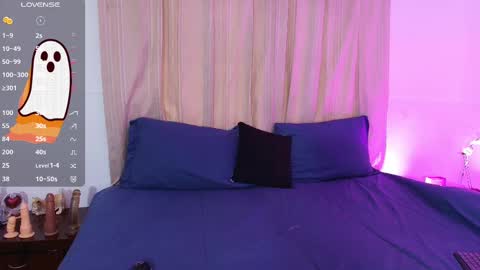 Blue online show from 10.07.25