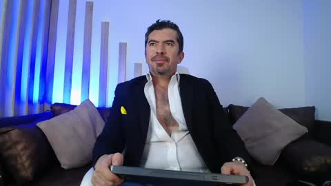 Snapshot of juank_fit45 chatting on 04.29.26 Juan k online show from 04.29.26