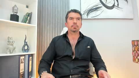 Snapshot of juank_fit45 chatting on 06.09.26 Juan k online show from 06.09.26