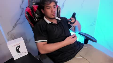 JUAN  online show from 04.03.26