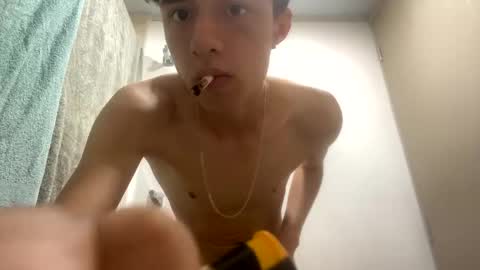 Snapshot of juanmres chatting on 02.27.25 juanmres online show from 02.27.25