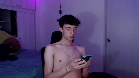 Snapshot of juanmres chatting on 03.30.26 juanmres online show from 03.30.26