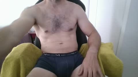 B-Balls online show from 10.04.25