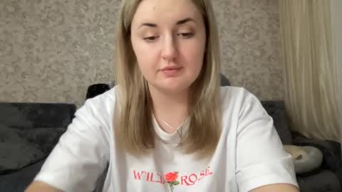 Snapshot of judevalenti chatting on 11.27.25 JudeValenti online show from 11.27.25