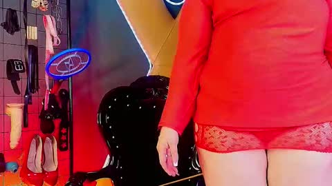 Snapshot of judith_mature_bdsm chatting on 02.24.26 judith_mature_bdsm online show from 02.24.26