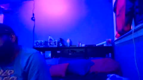 Snapshot of juiceepawwg420 chatting on 06.18.26 Juiceepawwg420 online show from 06.18.26