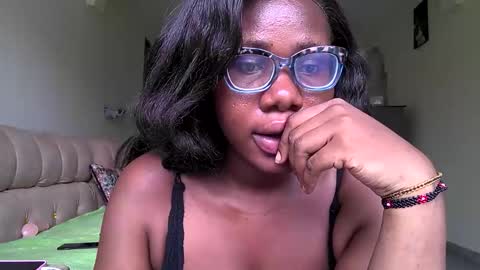 juiceyy_melons online show from 06.11.26