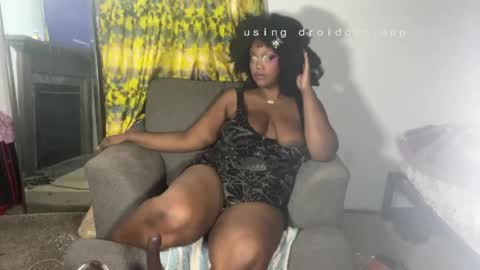 Snapshot of juicy_janet chatting on 06.04.26 juicy_janet online show from 06.04.26