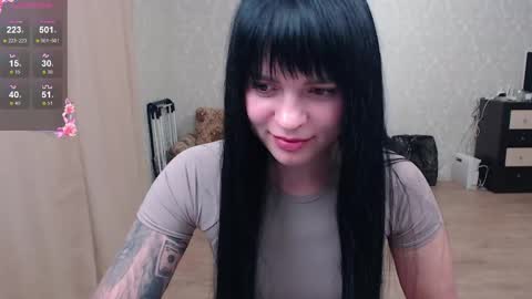 Snapshot of juicy_jesss chatting on 04.23.26 juicy_jesss online show from 04.23.26