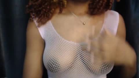 Snapshot of juicy_plumx chatting on 02.21.25 Wet Baddie online show from 02.21.25