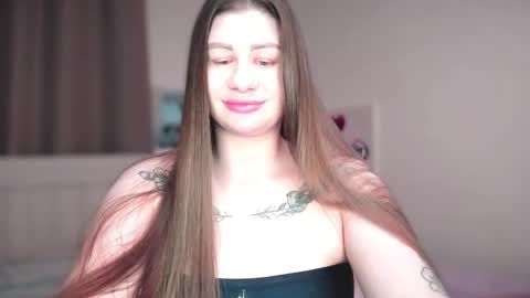 Elena online show from 02.25.26