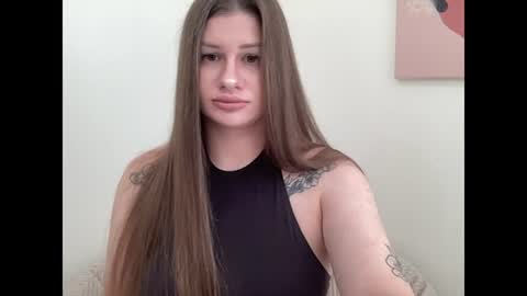 Snapshot of juicyhelenx chatting on 07.30.26 Elena online show from 07.30.26