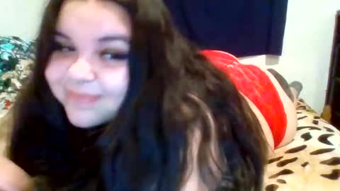 Snapshot of juicylatinabbw chatting on 02.14.26 juicylatinabbw online show from 02.14.26