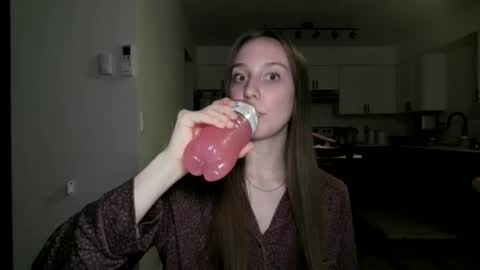 Snapshot of juicysavanah chatting on 11.12.25 Sav online show from 11.12.25