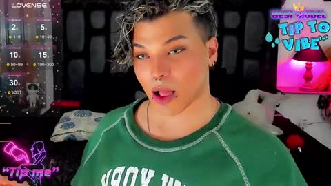 Jujubee online show from 12.14.24