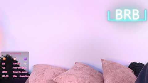 Jules and Gia online show from 05.08.26