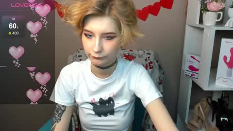 Snapshot of julescrown chatting on 02.15.25 Jules online show from 02.15.25