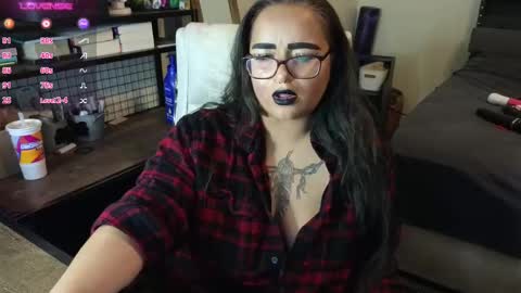 Julesss online show from 10.06.25