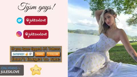 Jules and Dann  Dont forget to give us thumps up online show from 10.12.25