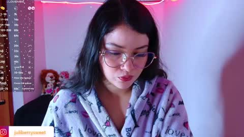 Juliana online show from 04.05.26