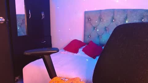 Snapshot of juli_69 chatting on 03.07.25 Juliana Torres online show from 03.07.25