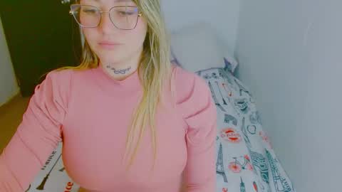 Snapshot of juli_69 chatting on 02.23.26 Juliana Torres online show from 02.23.26