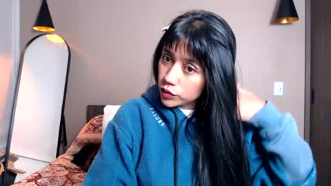 Snapshot of juli_love11 chatting on 07.22.26 JULIETA online show from 07.22.26