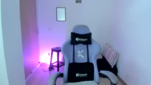 juli_santos_22 online show from 06.30.26