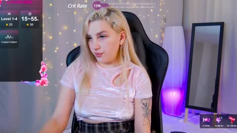 julia__bunny online show from 01.20.25