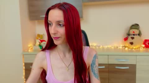 JuliaJae online show from 12.21.25