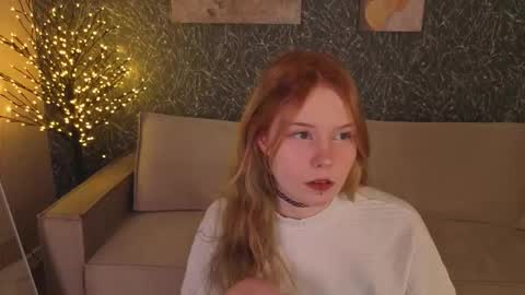 Snapshot of julia_anis chatting on 02.10.26 Julia online show from 02.10.26