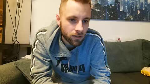 julia_official online show from 02.16.25