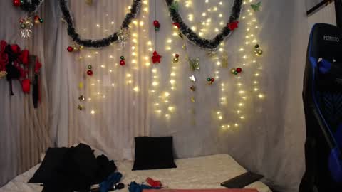 Juliana online show from 12.30.24