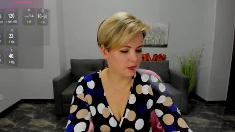 Julia online show from 02.18.25