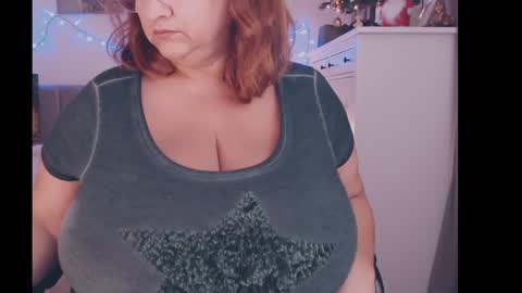 julialiones online show from 12.20.24