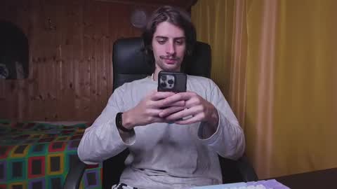 julian_cassablanca online show from 02.24.25