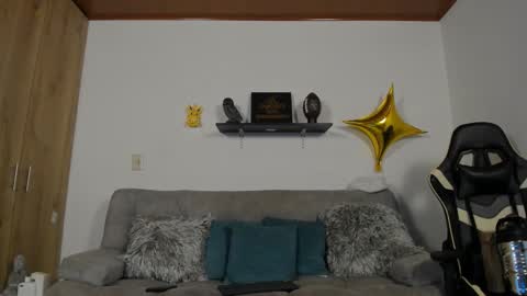 julian_wallace online show from 09.16.25