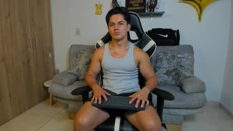 julian_wallace online show from 01.17.26